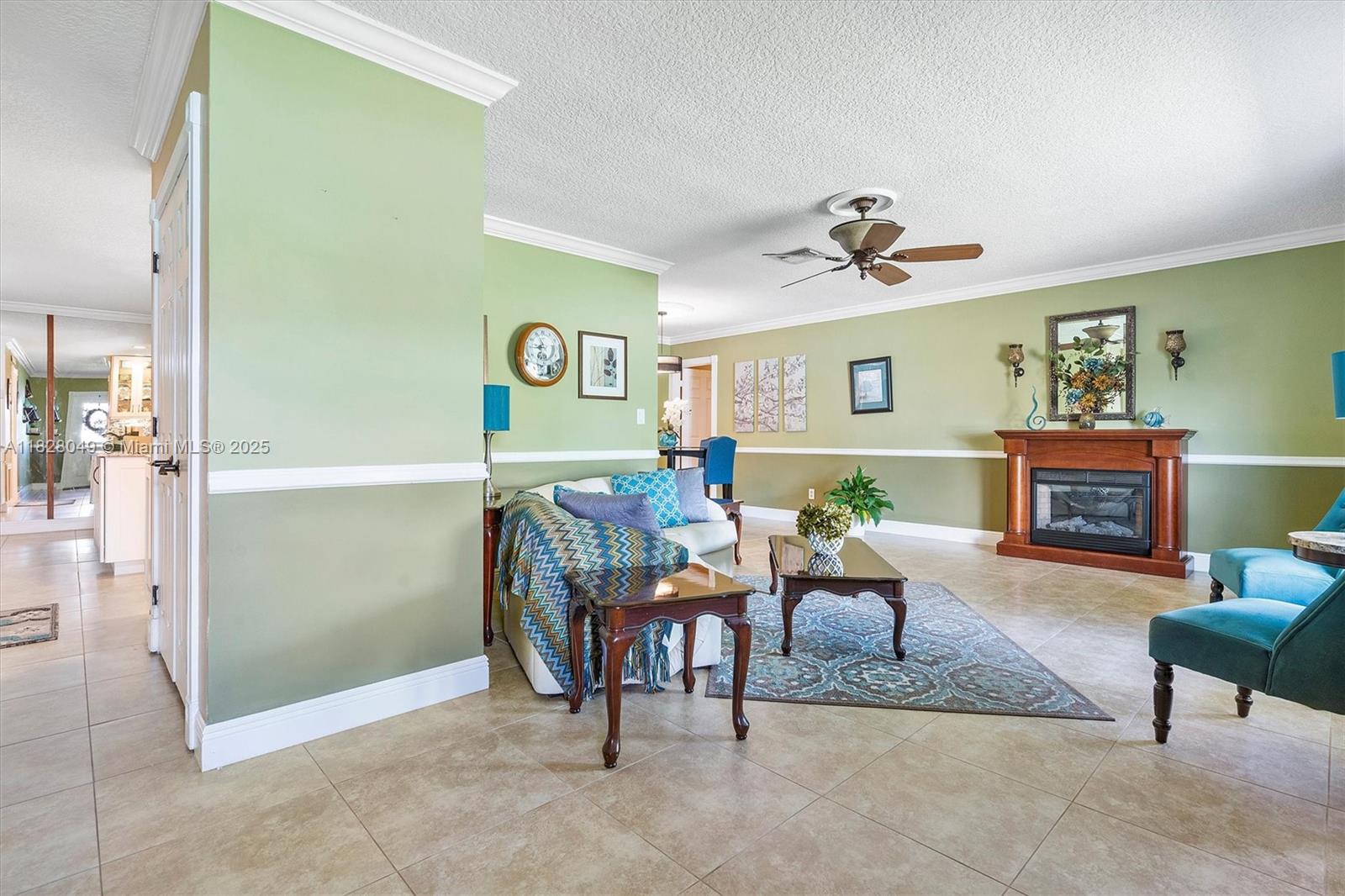 7306 NW 95th Way