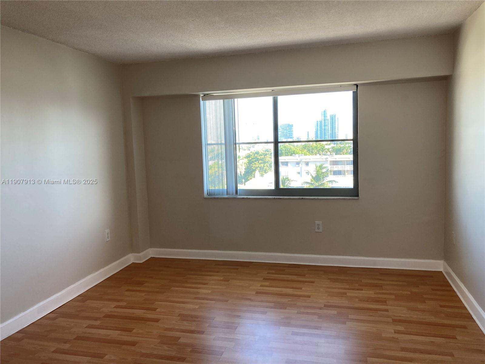 PARKVIEW HOUSE CONDO - Residential Lease