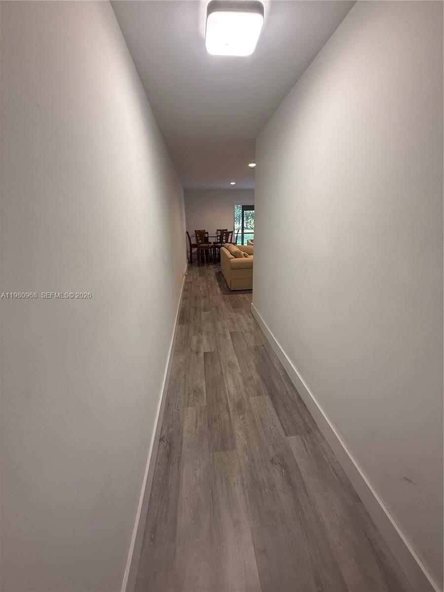 TIBURON 1 PH 1 - Residential