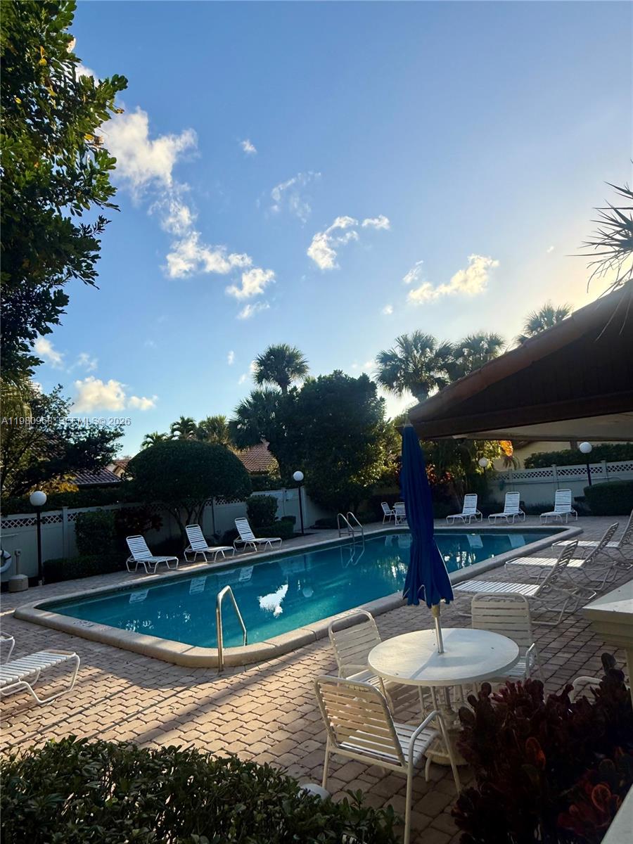 TIBURON 1 PH 1 - Residential