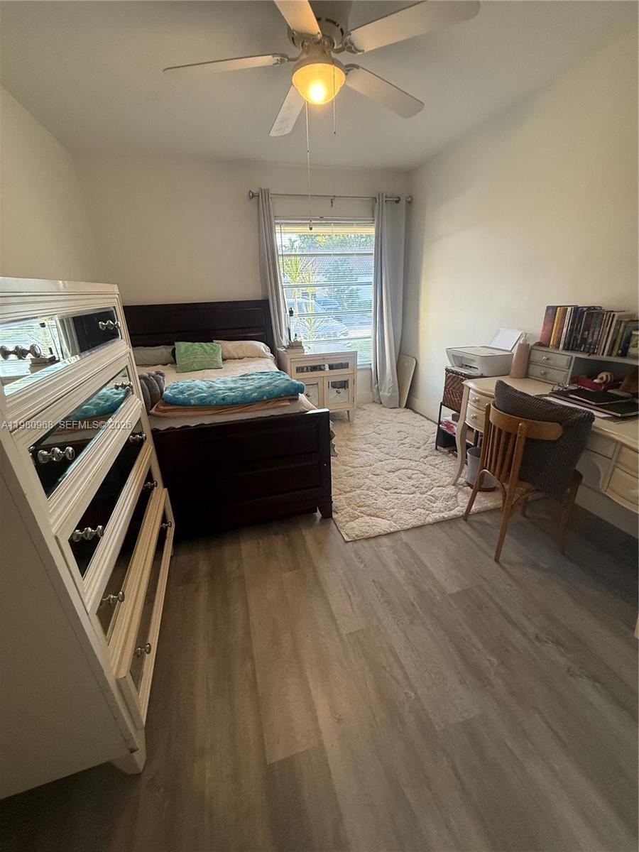 TIBURON 1 PH 1 - Residential