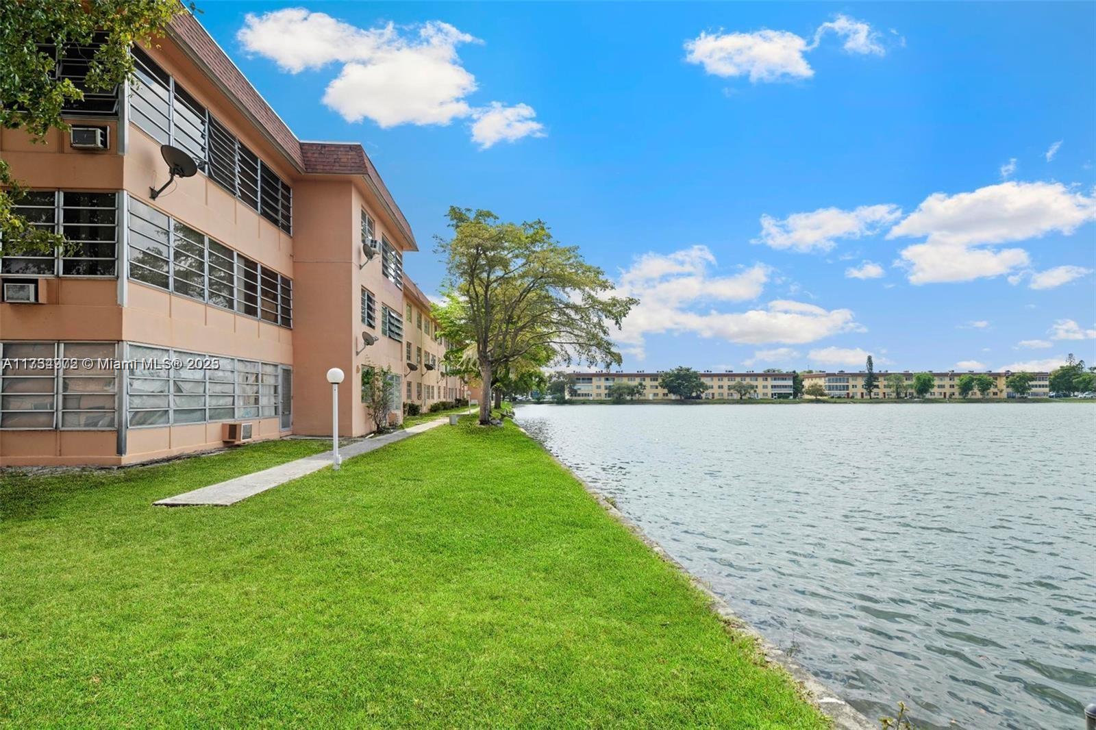 STAR LAKES ESTATES NO 5 C - Residential Lease