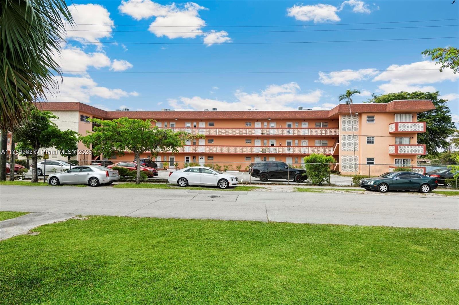 STAR LAKES ESTATES NO 5 C - Residential Lease