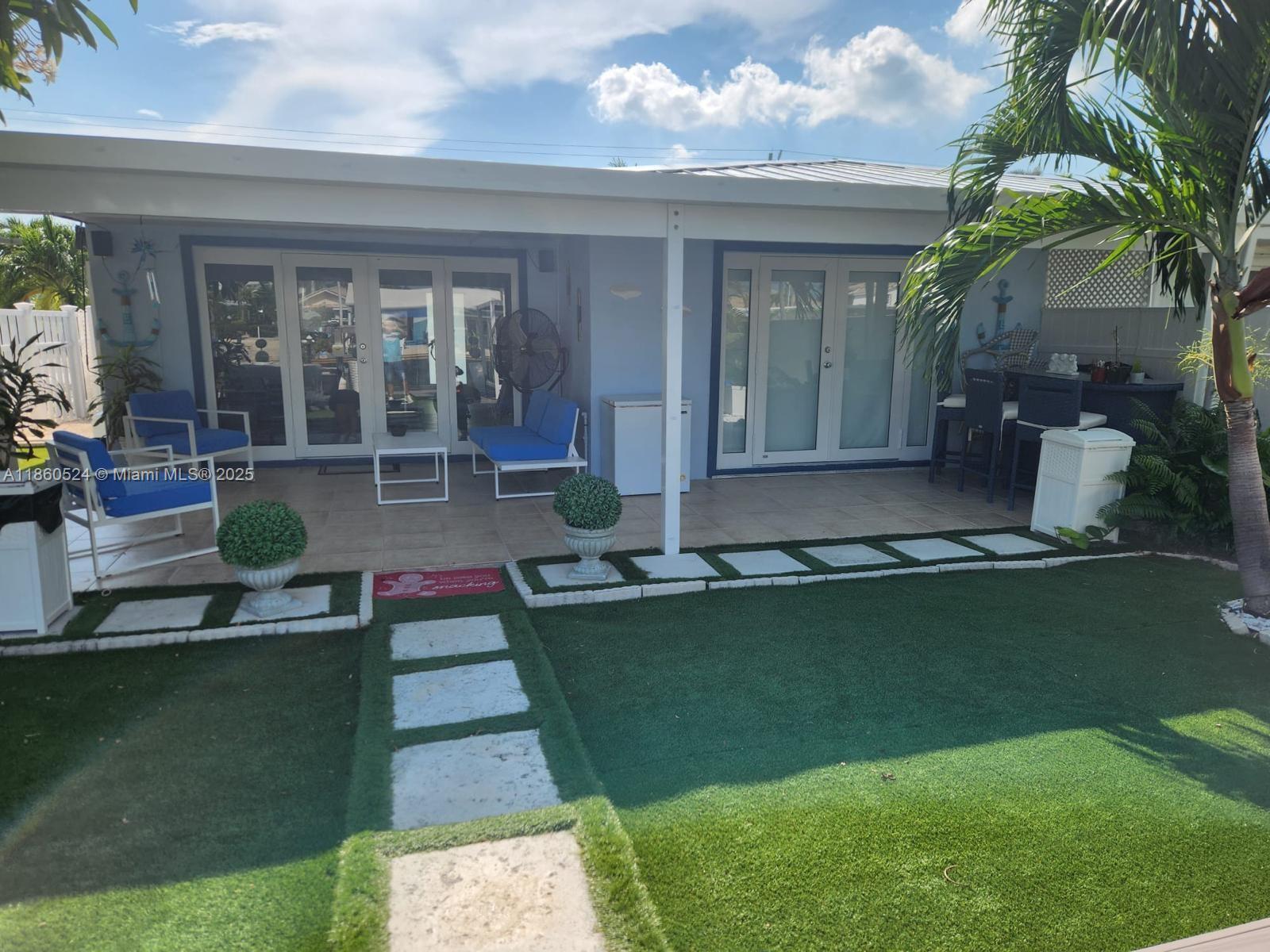 KEY COLONY BEACH 1ST ADD - Residential