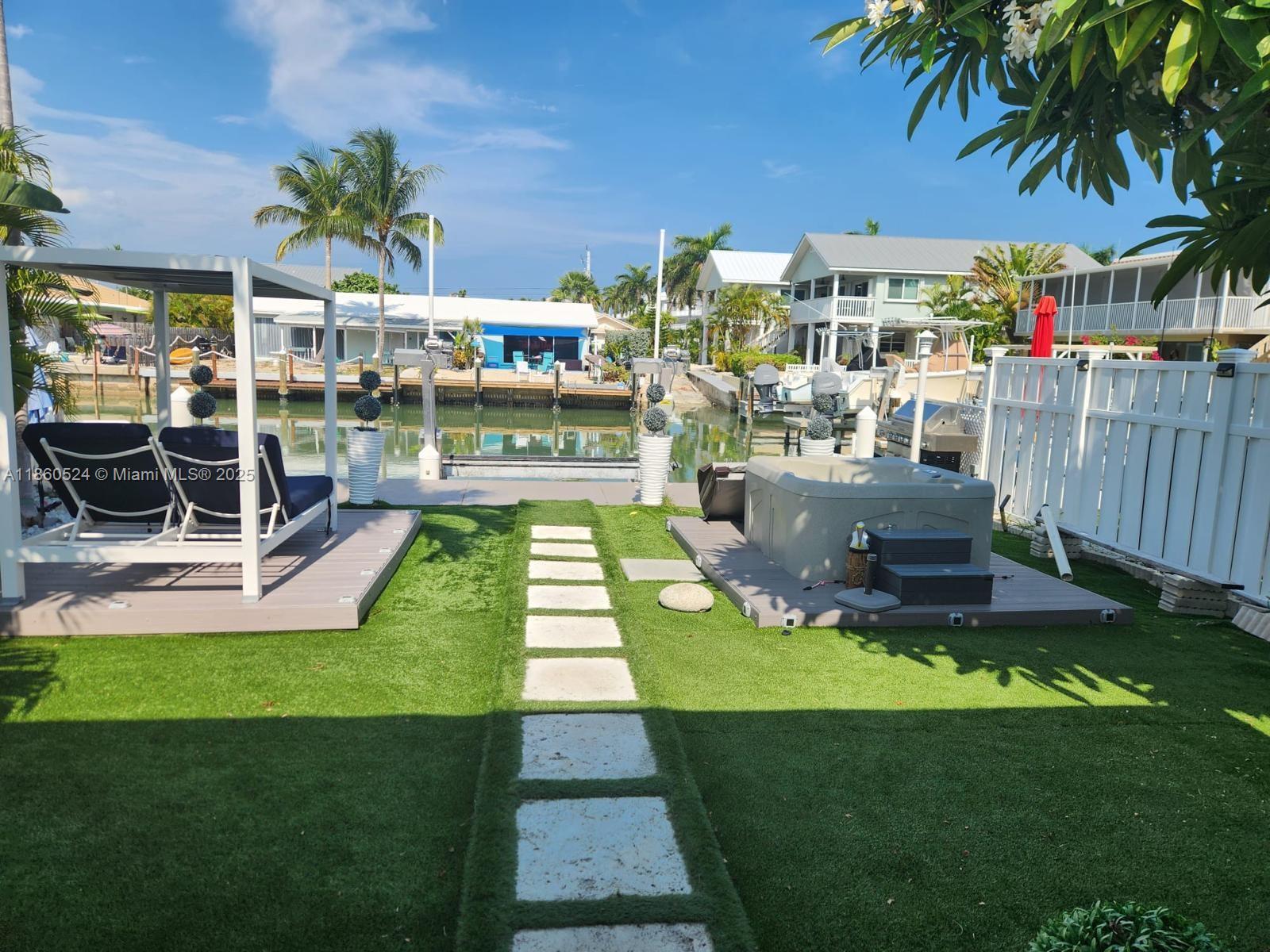 KEY COLONY BEACH 1ST ADD - Residential