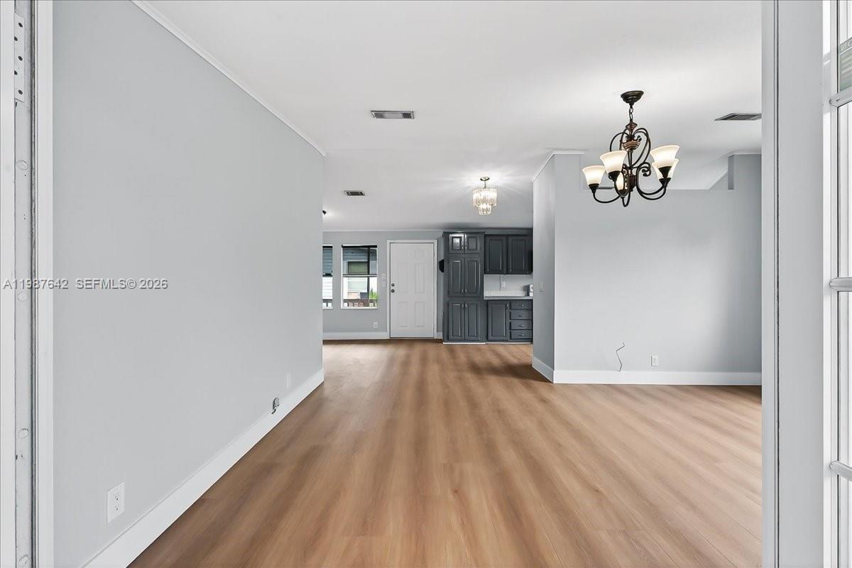 GATEWAY ESTATES PARK COND - Residential