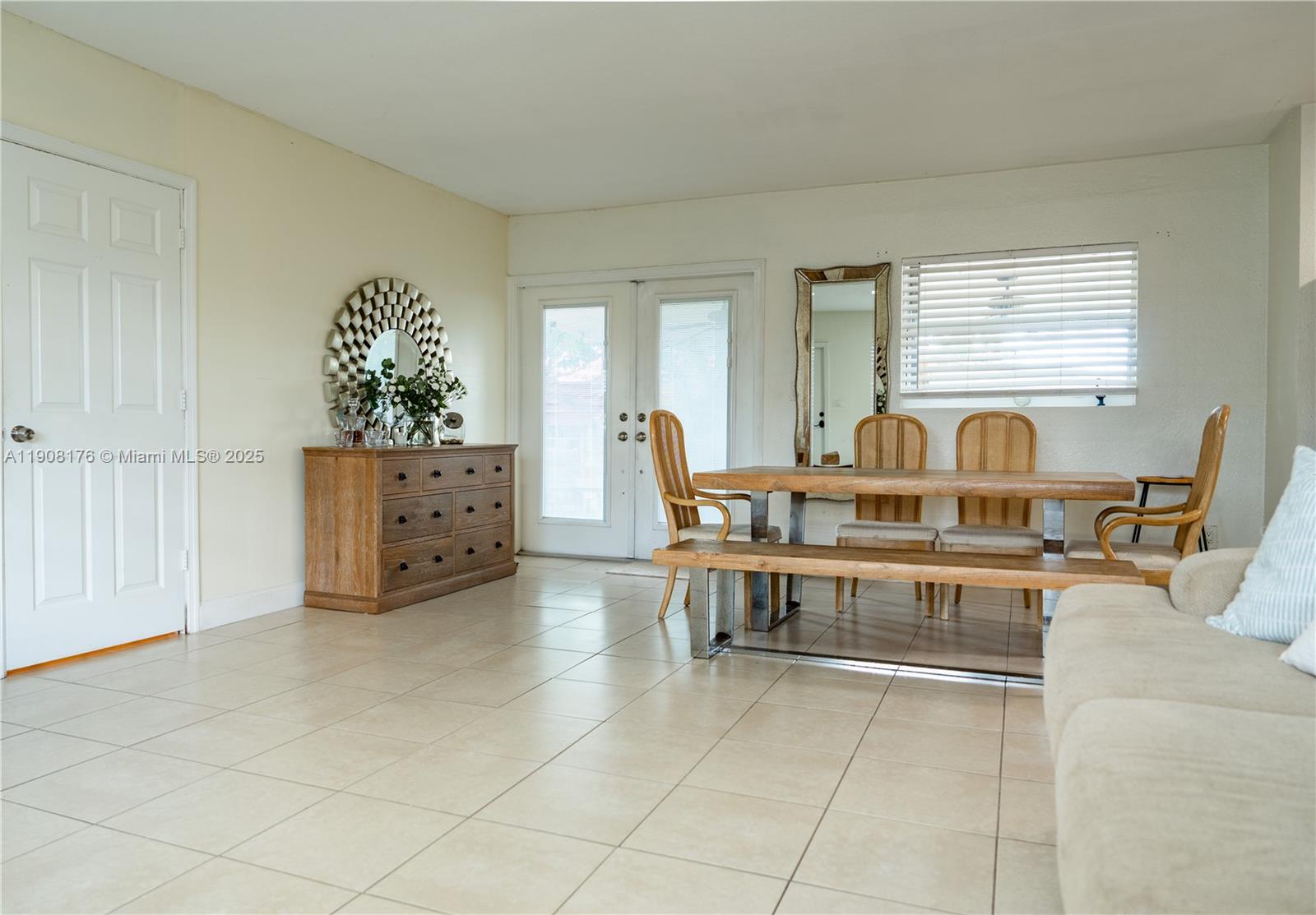 RICHLAND ESTATES - Residential