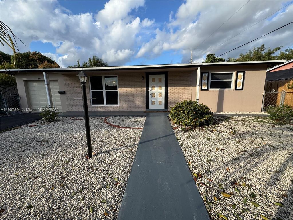 Photo of 4411 NW 24th St, Lauderhill, FL 33313 (MLS # A11907304)