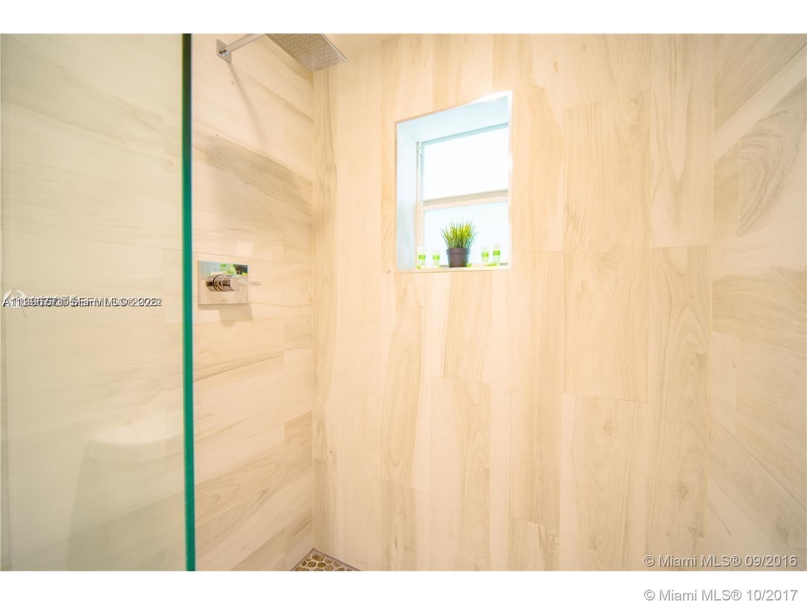 929 ON MICHIGAN CONDO - Residential