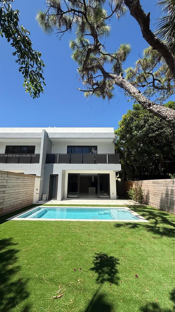 EAST SHENANDOAH - Residential