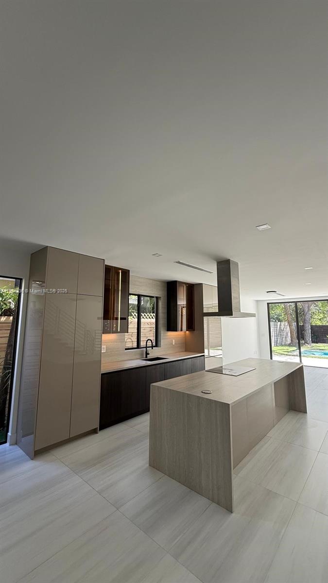 EAST SHENANDOAH - Residential