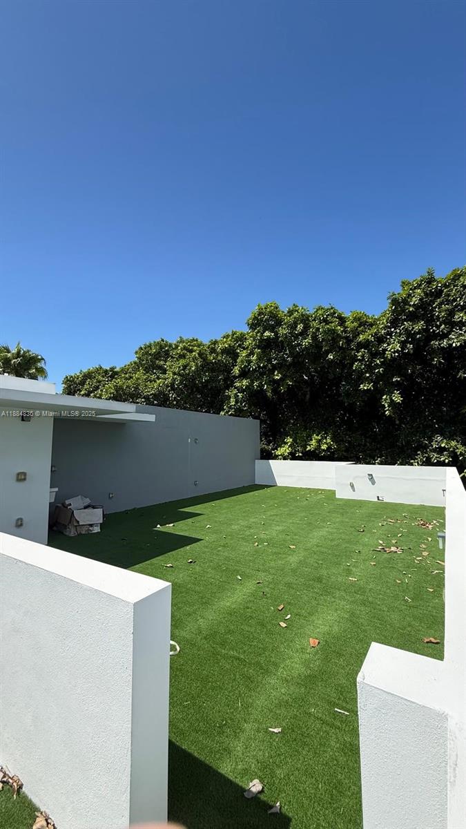 EAST SHENANDOAH - Residential