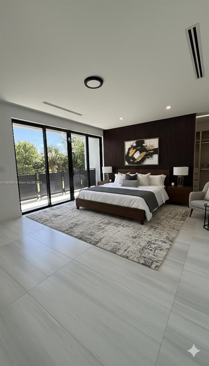 EAST SHENANDOAH - Residential