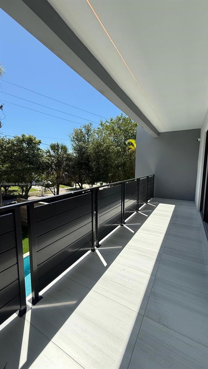 EAST SHENANDOAH - Residential