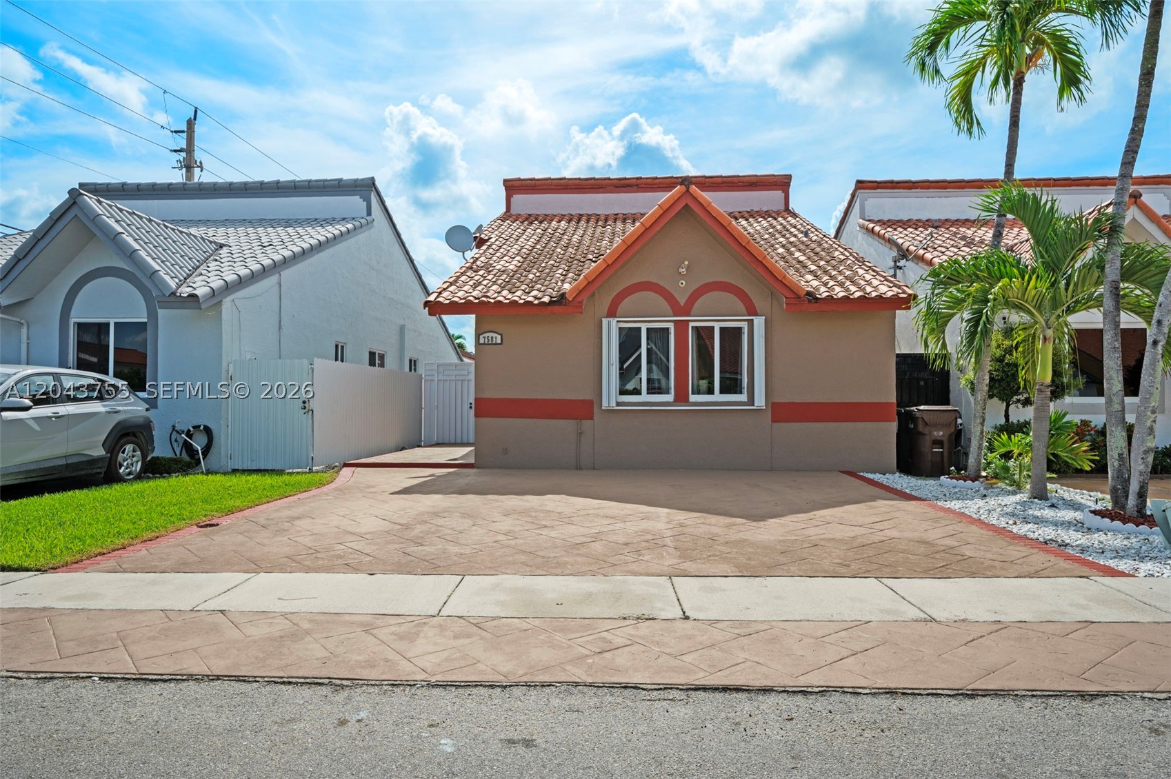 Photo 1 of 30 — 7581 W 29th Way, Hialeah, FL 33018