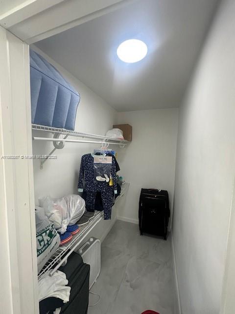 FLAMINGO MANORS - Residential Income