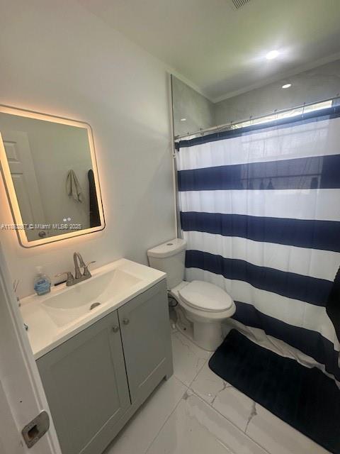 FLAMINGO MANORS - Residential Income