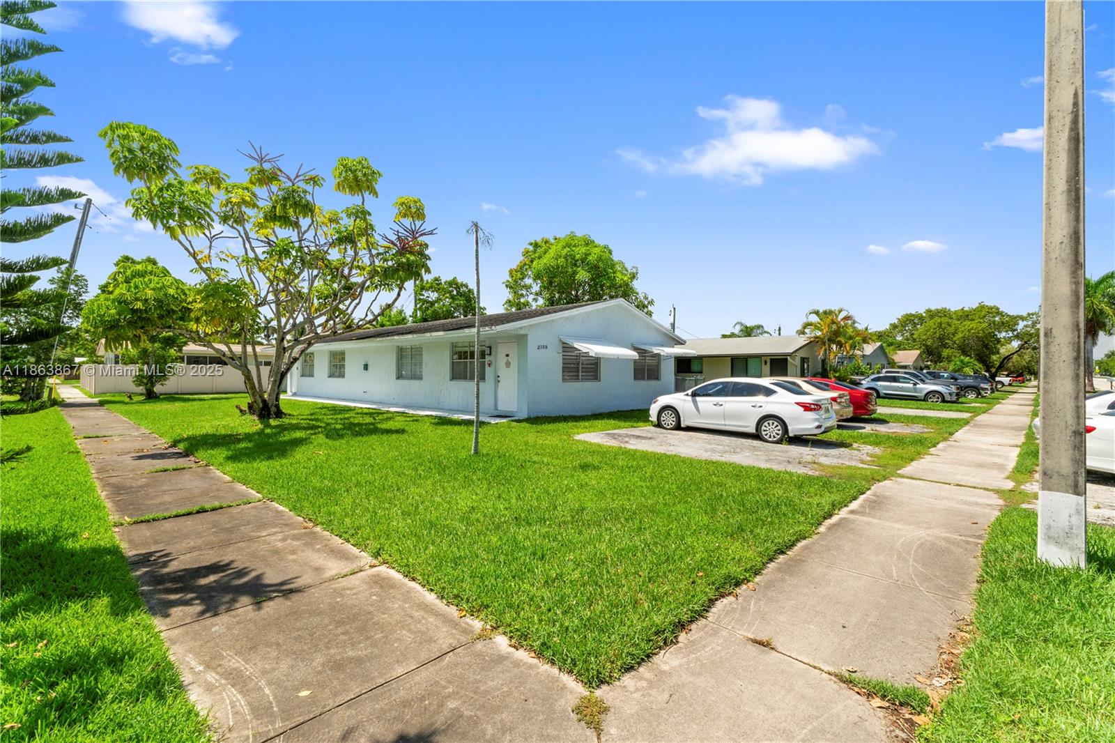 2100 N 14th Ave