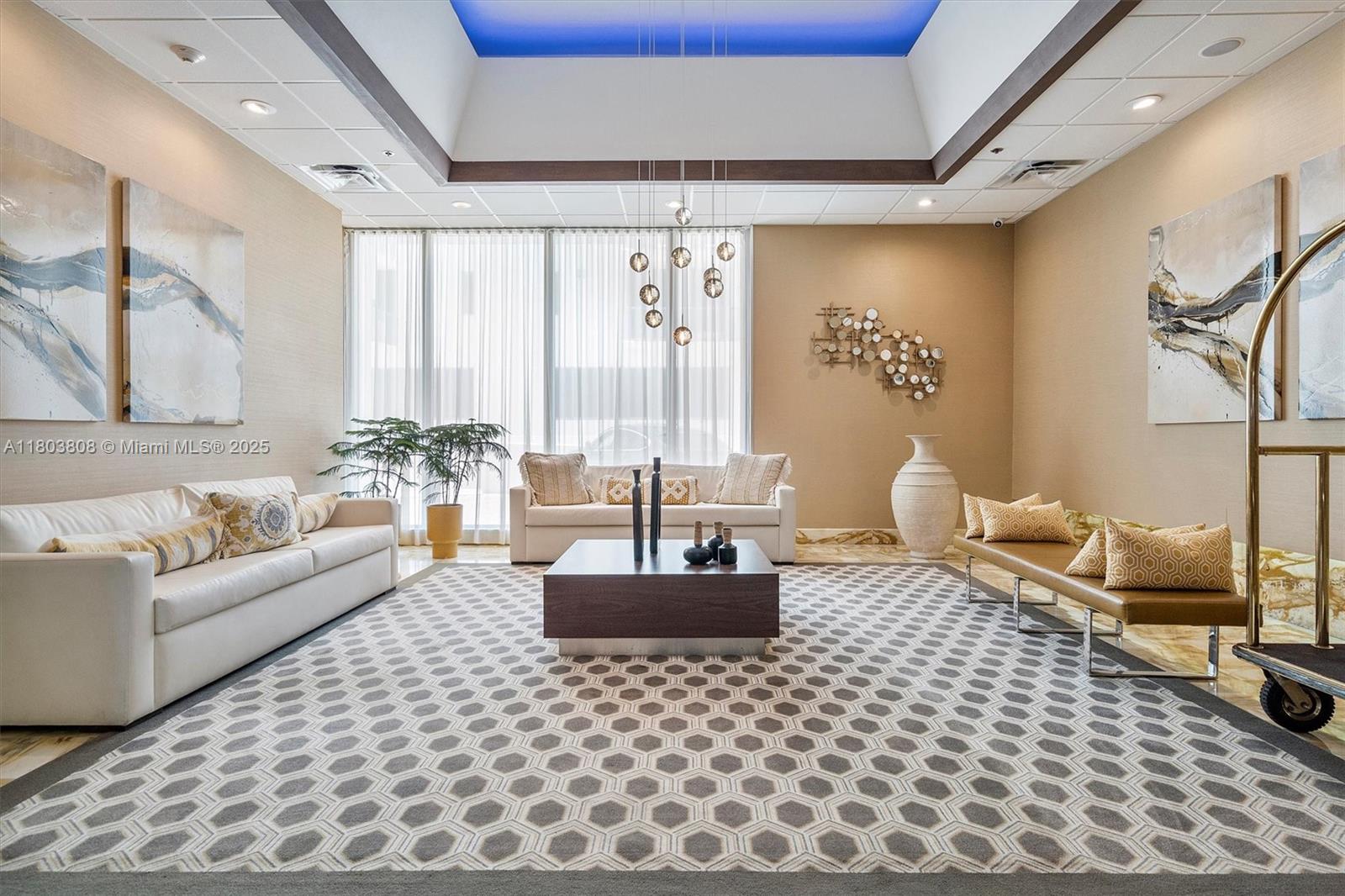 9500 OCEANS CONDO - Residential