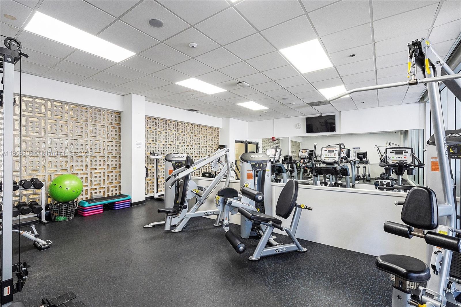 9500 OCEANS CONDO - Residential