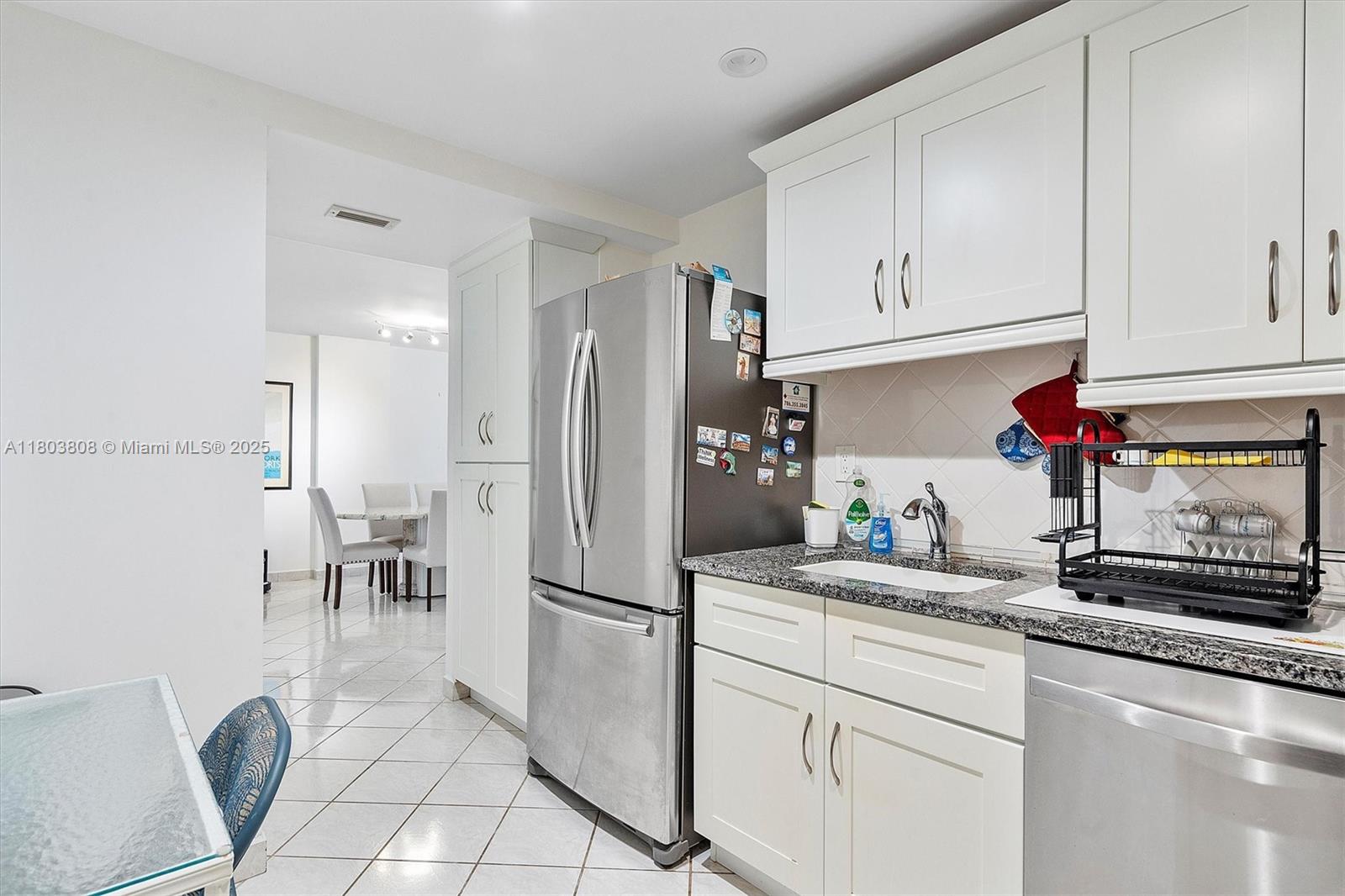 9500 OCEANS CONDO - Residential