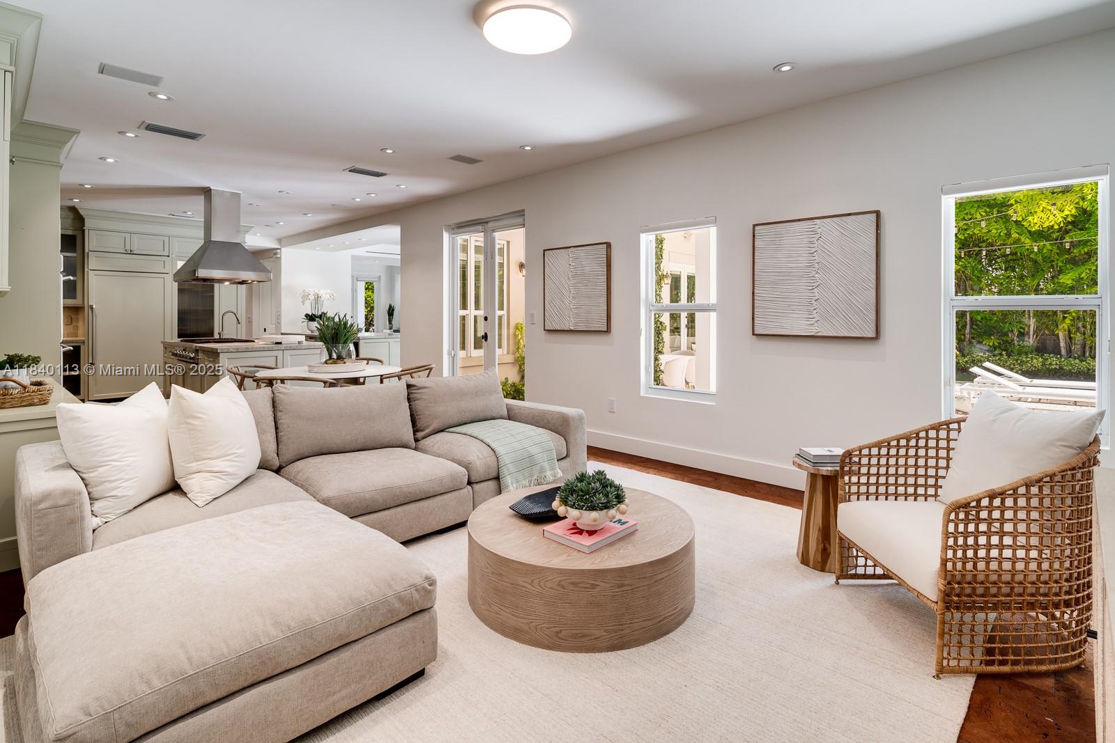 FAIRGLADE PARK - Residential