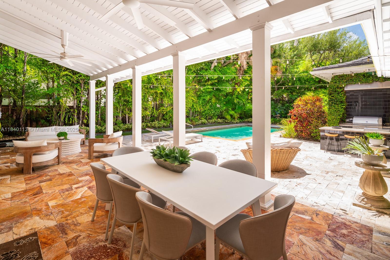 FAIRGLADE PARK - Residential