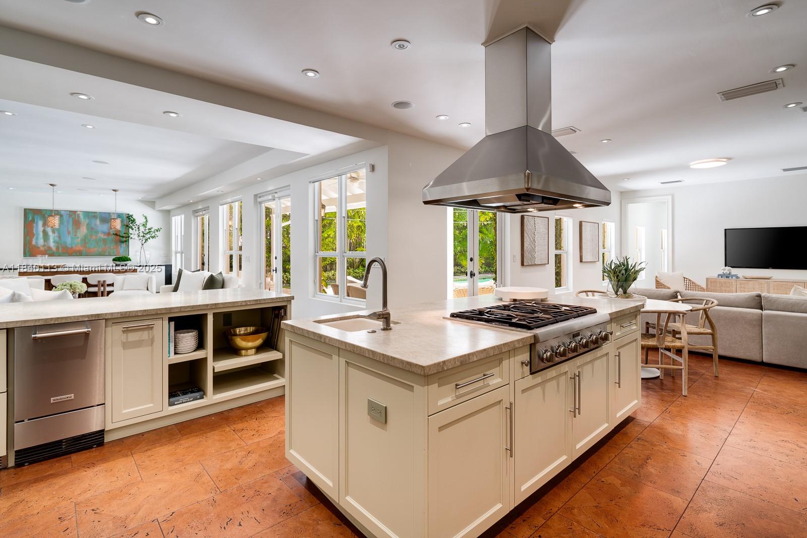 FAIRGLADE PARK - Residential