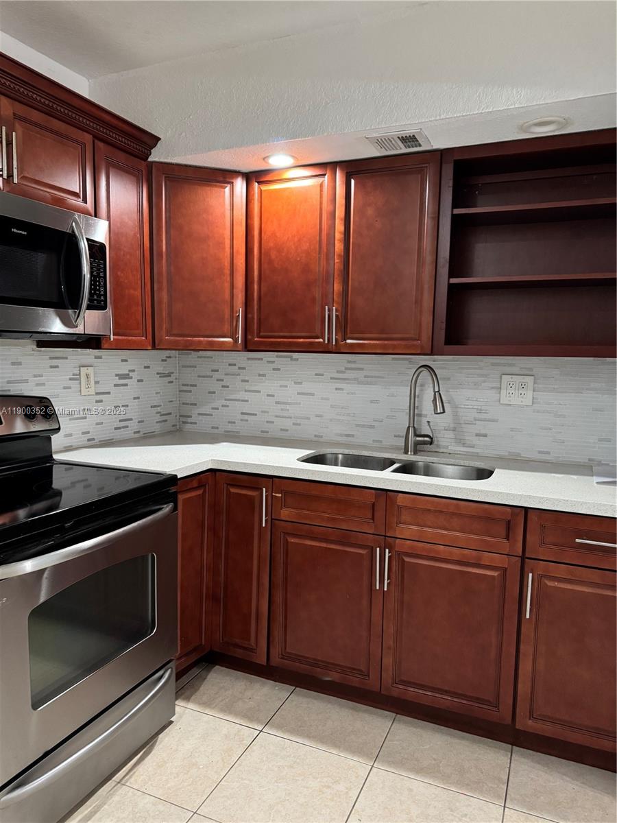 View photos, virtual tours, details... 3710 NW 21st St 114