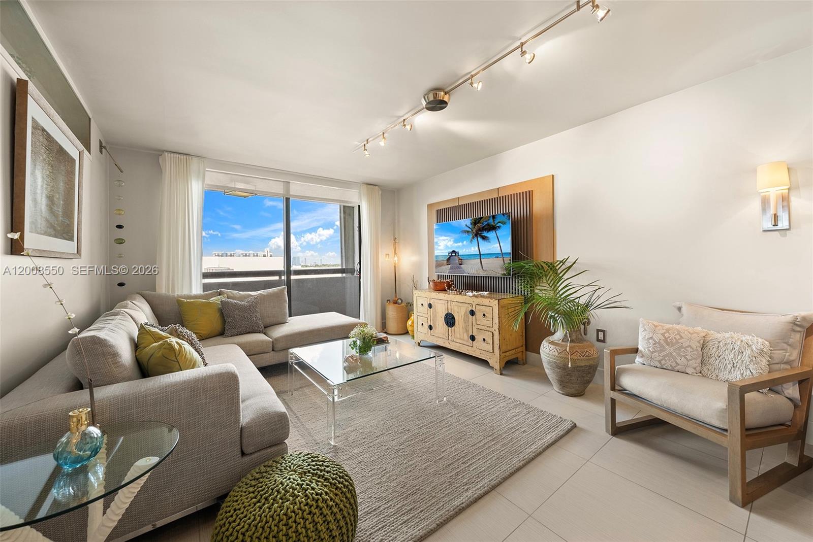 1775 Washington Ave 8F