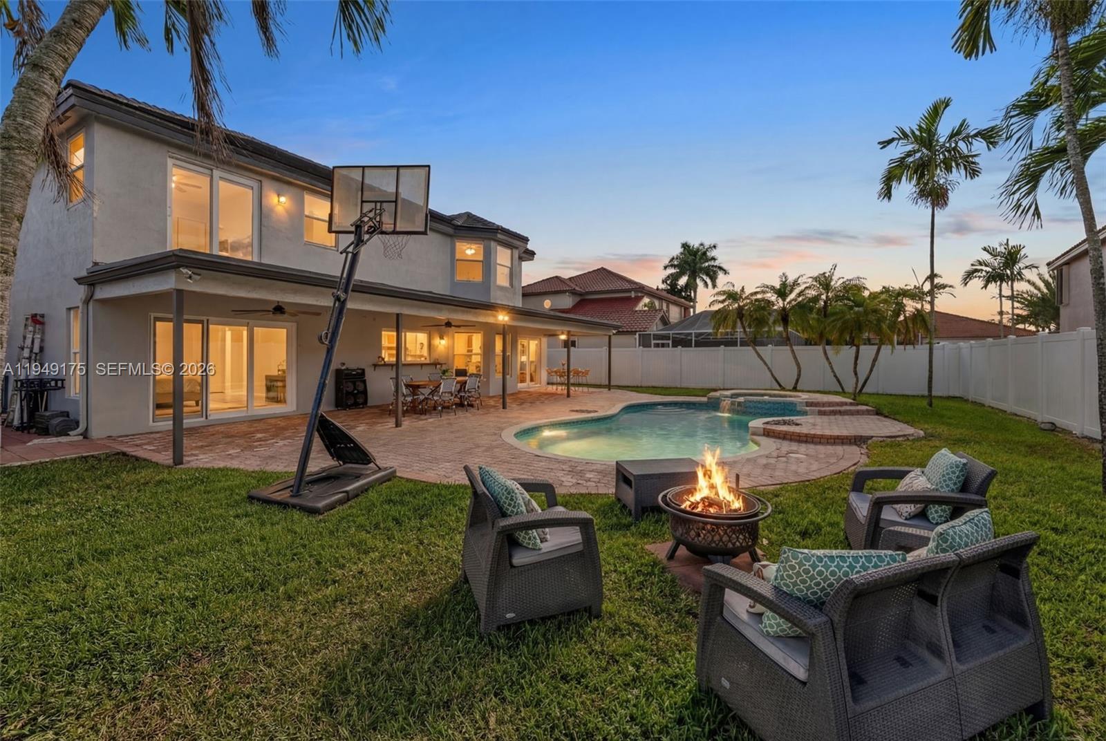 SILVER LAKES AT PEMBROKE - Residential