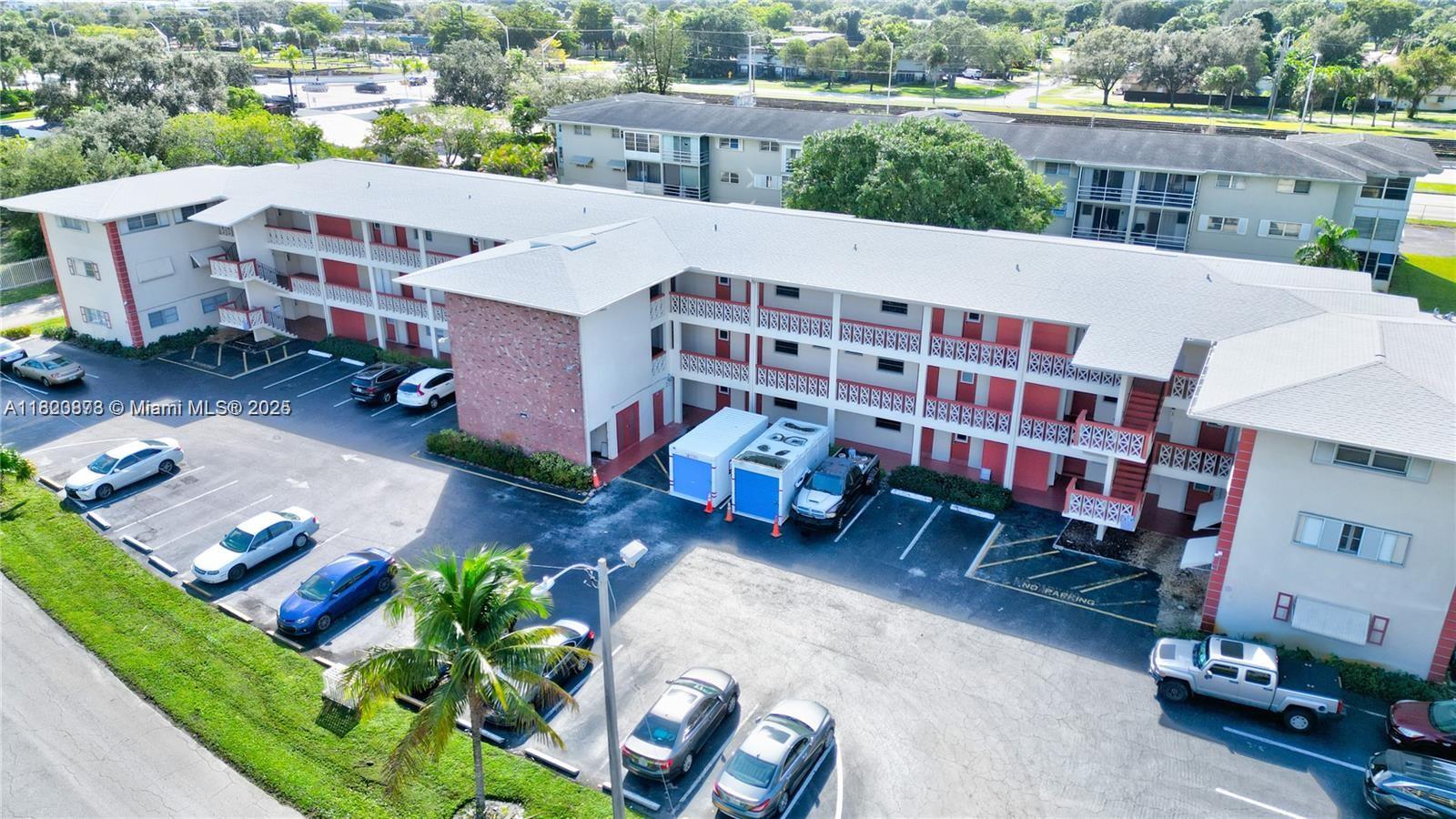 LAKE PARK GARDENS 6 INC C - Residential Lease