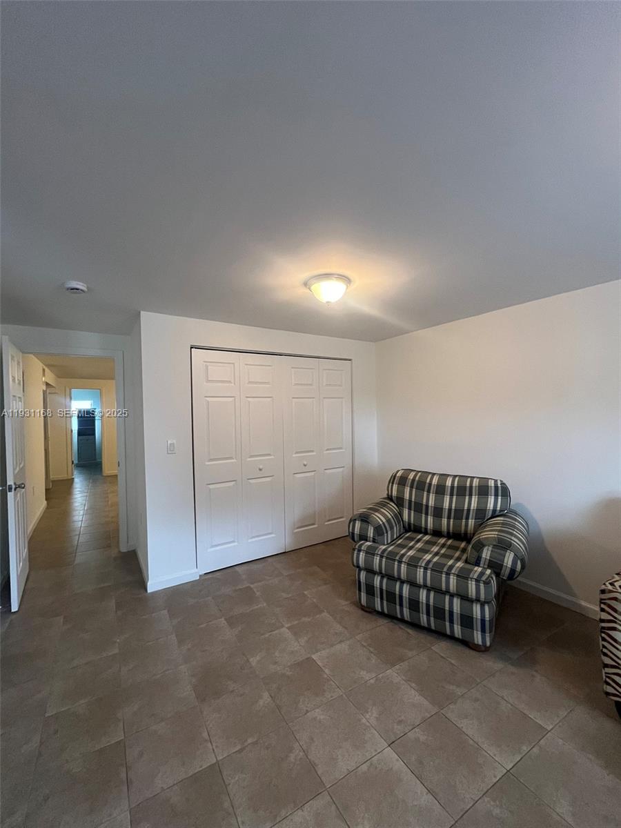 OLYMPIA GARDENS - Residential Lease