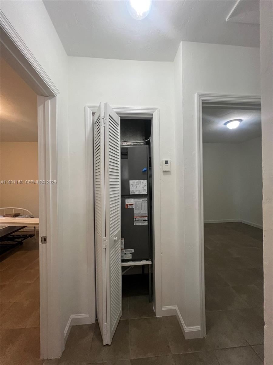 OLYMPIA GARDENS - Residential Lease