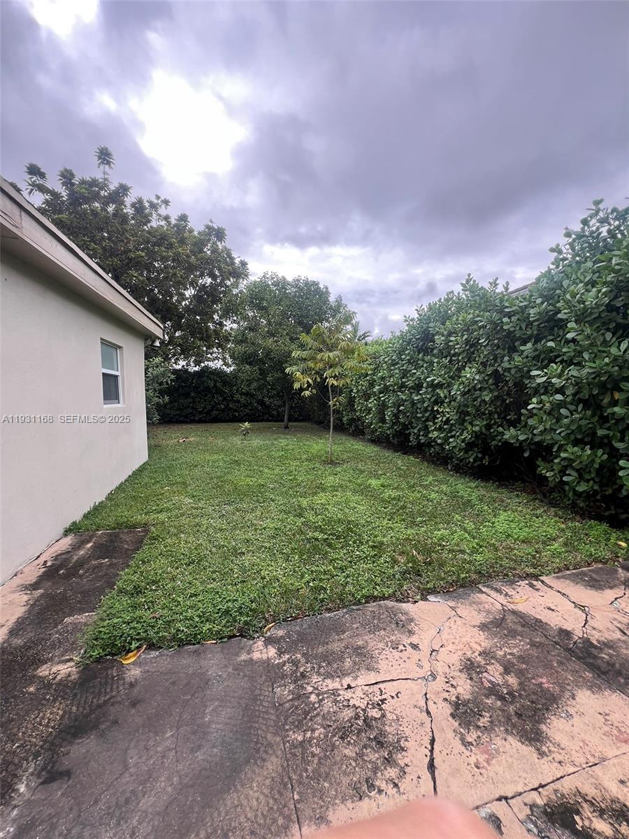 OLYMPIA GARDENS - Residential Lease