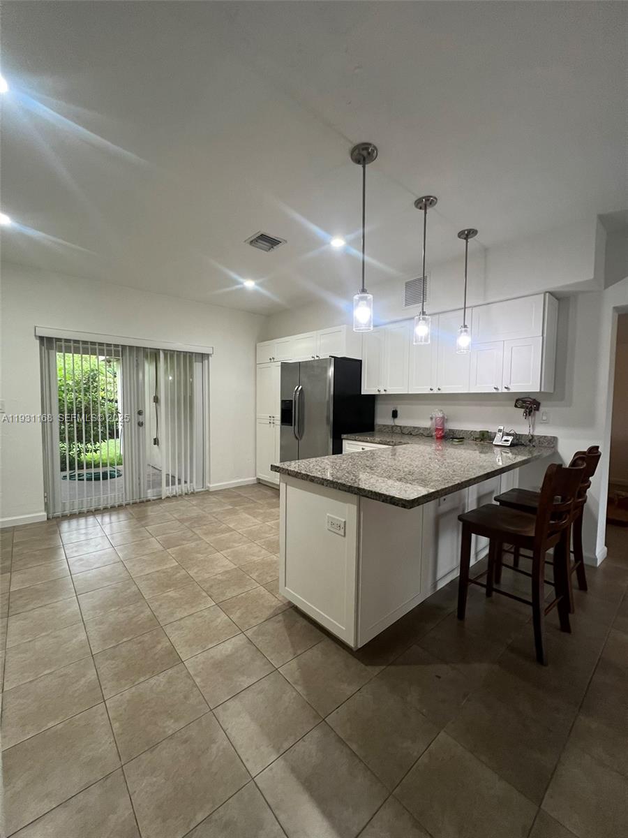 OLYMPIA GARDENS - Residential Lease