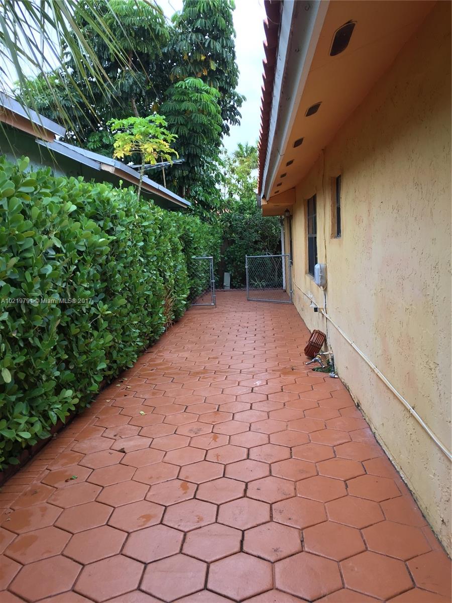 Les Chalets 02 - Residential Lease