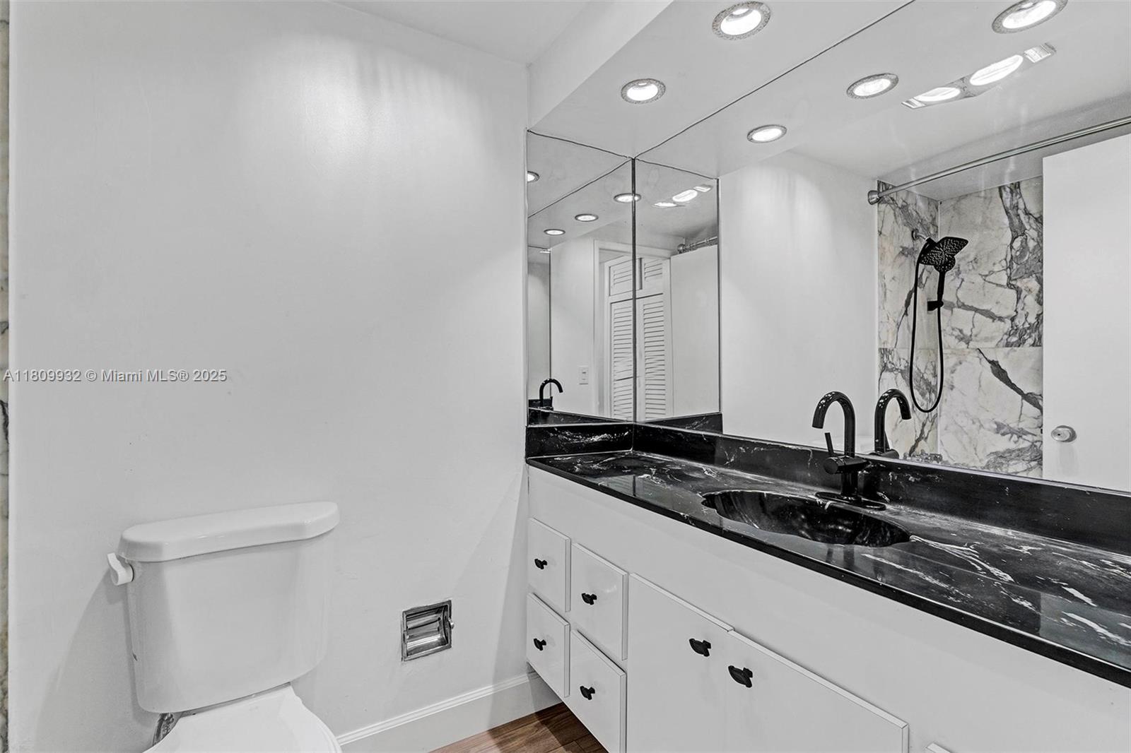 ROYAL AMBASSADOR CONDO - Residential