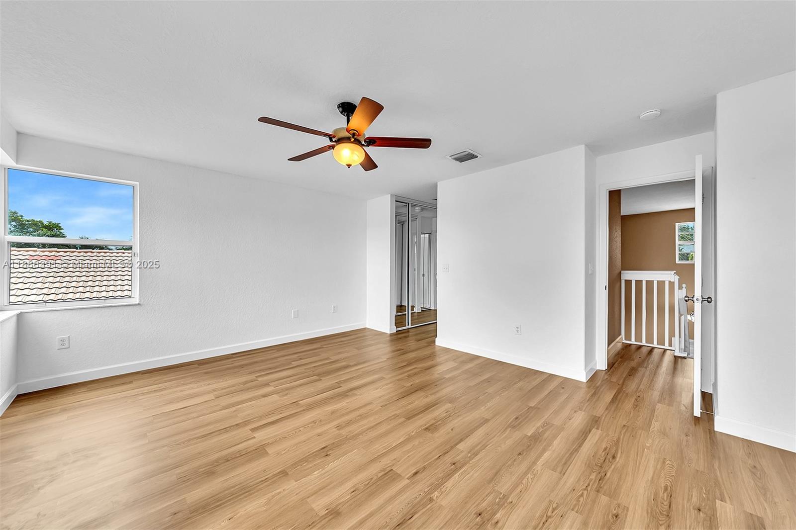 TOWNGATE - Residential Lease