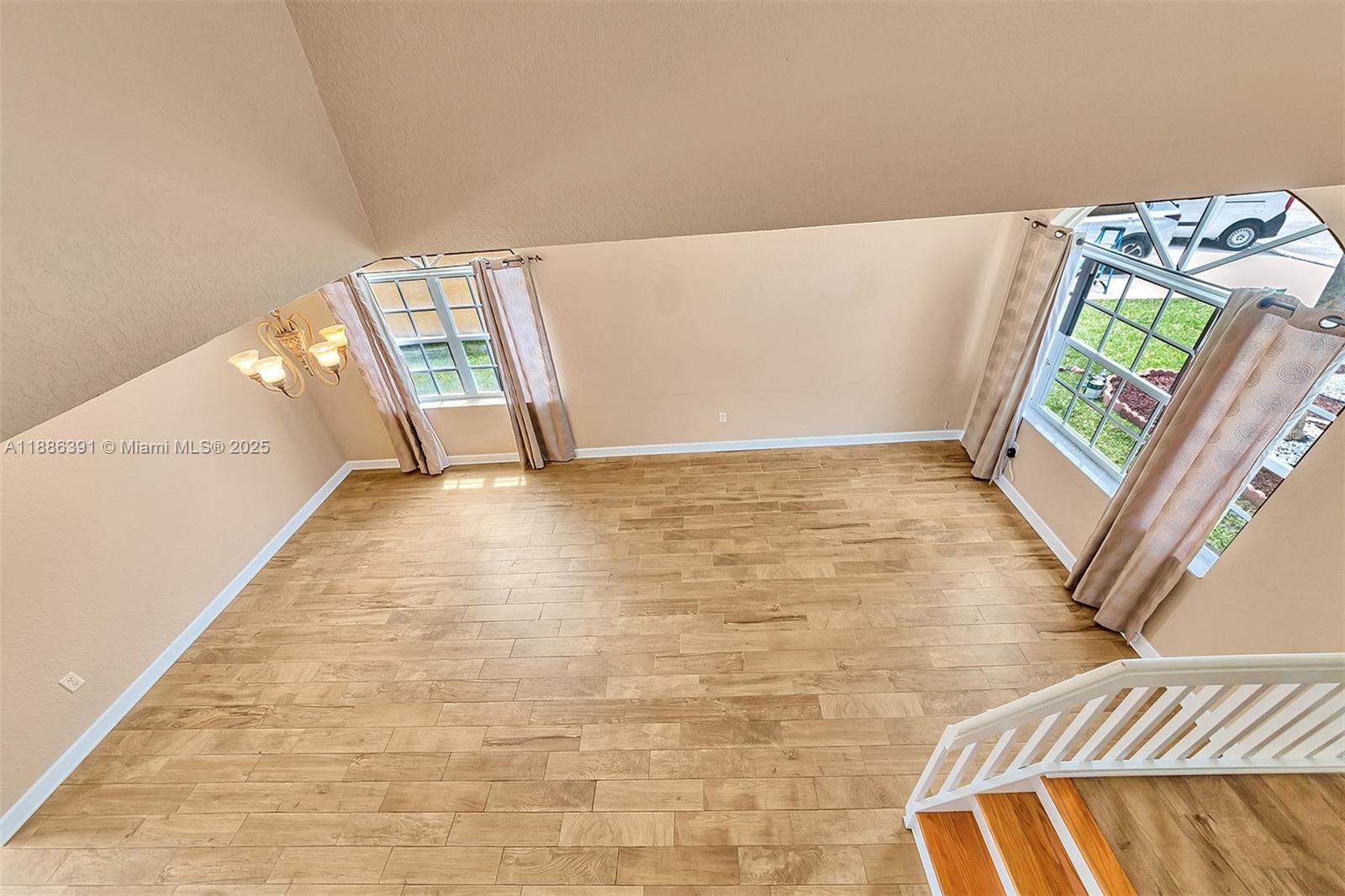 TOWNGATE - Residential Lease