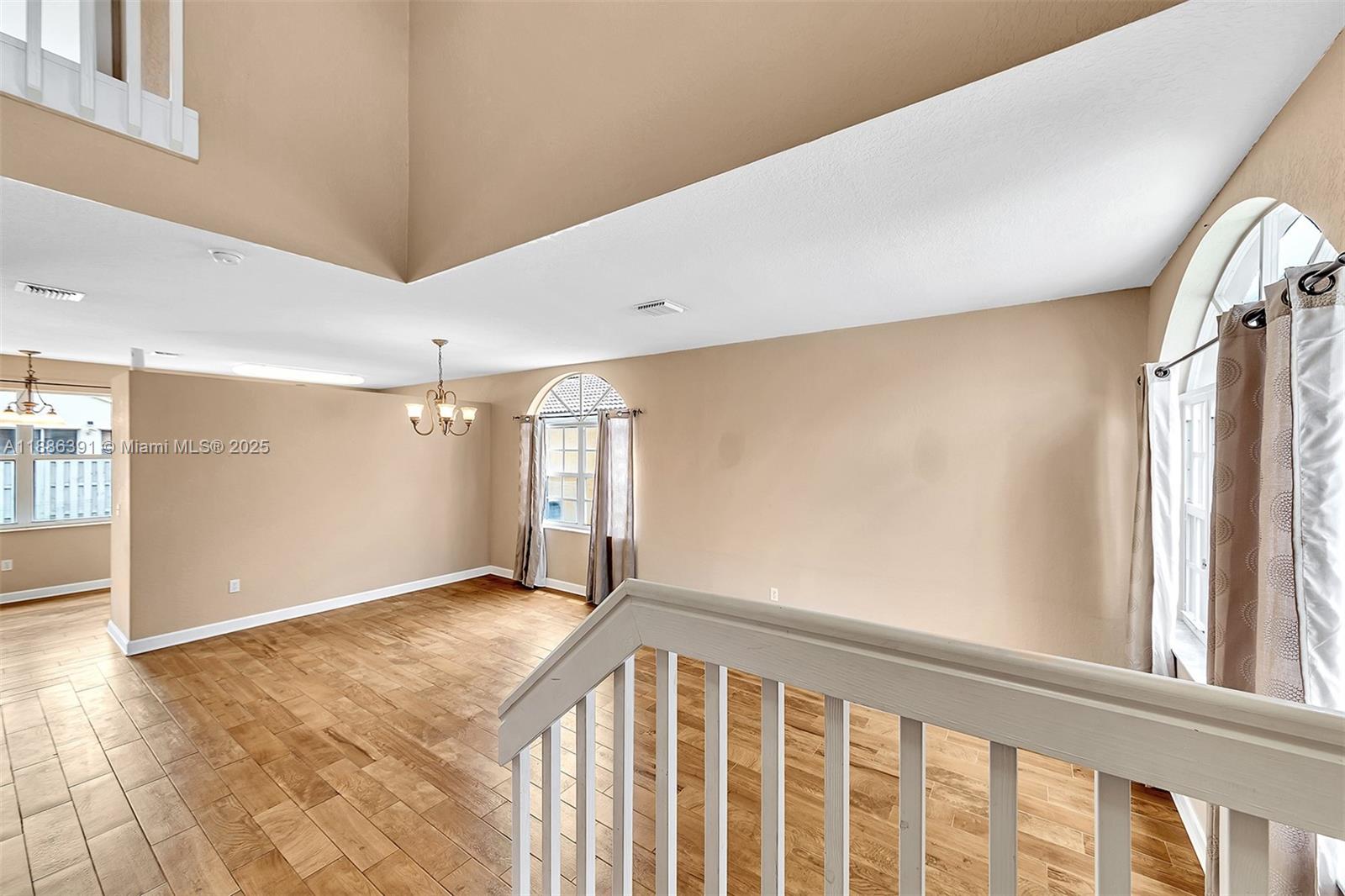 TOWNGATE - Residential Lease