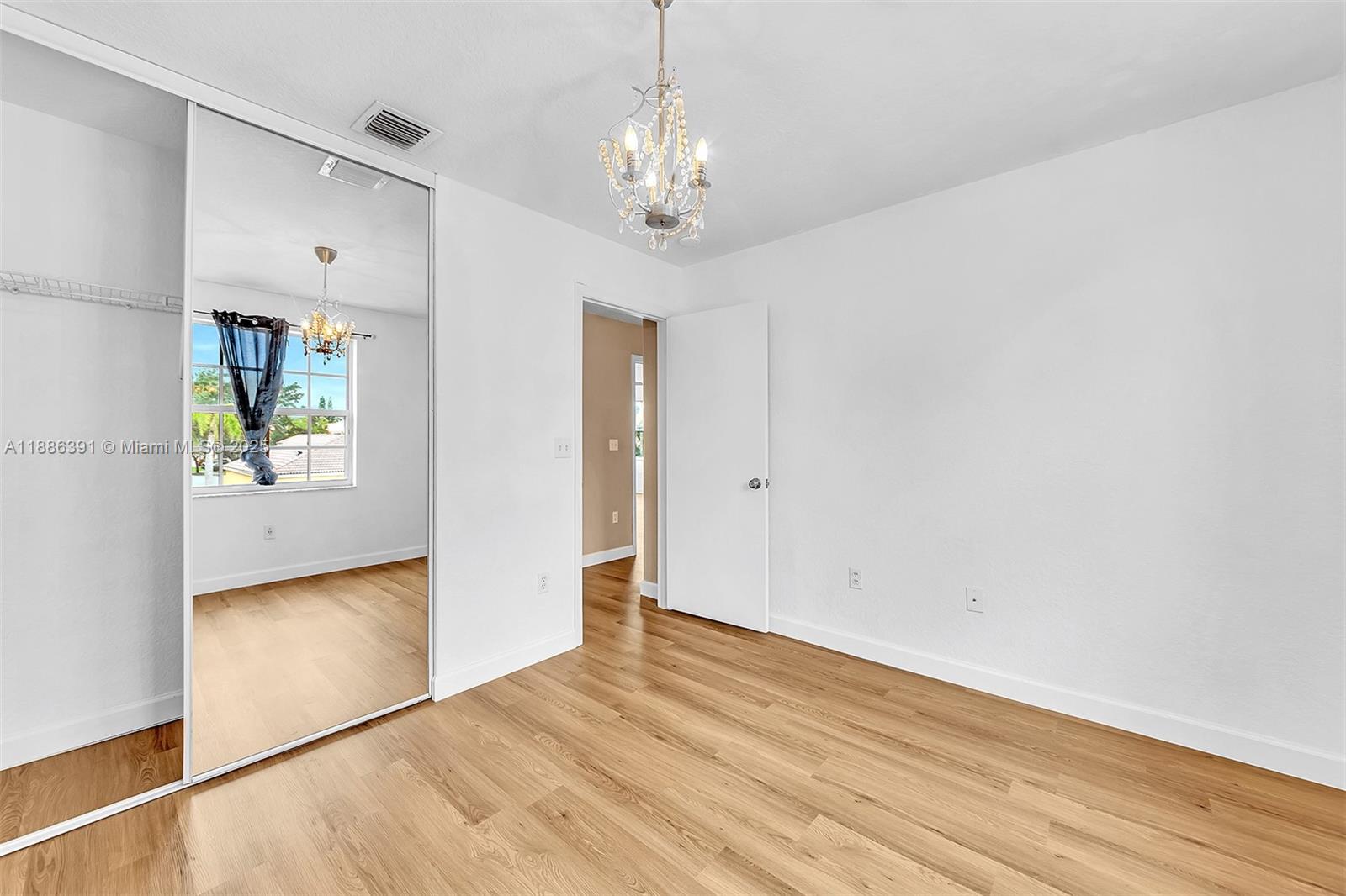 TOWNGATE - Residential Lease