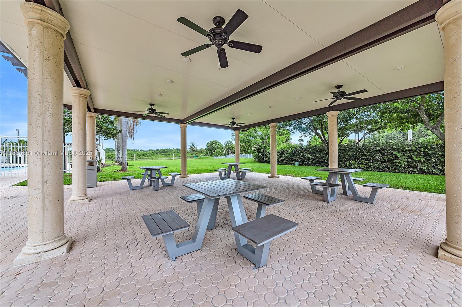 TOWNGATE - Residential Lease