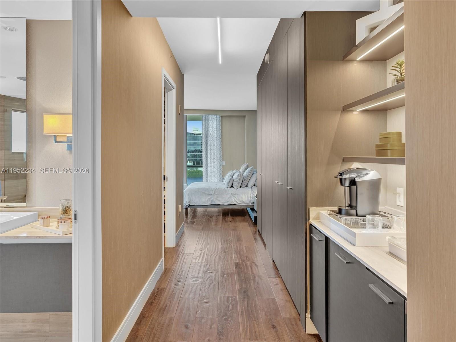 ECHO CONDO - Residential