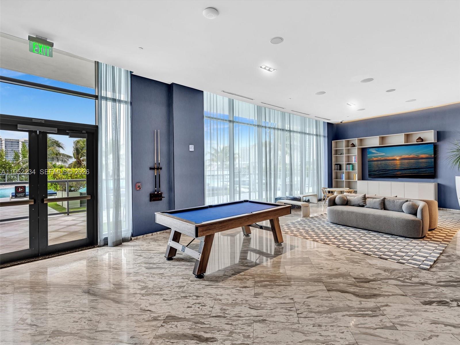 ECHO CONDO - Residential