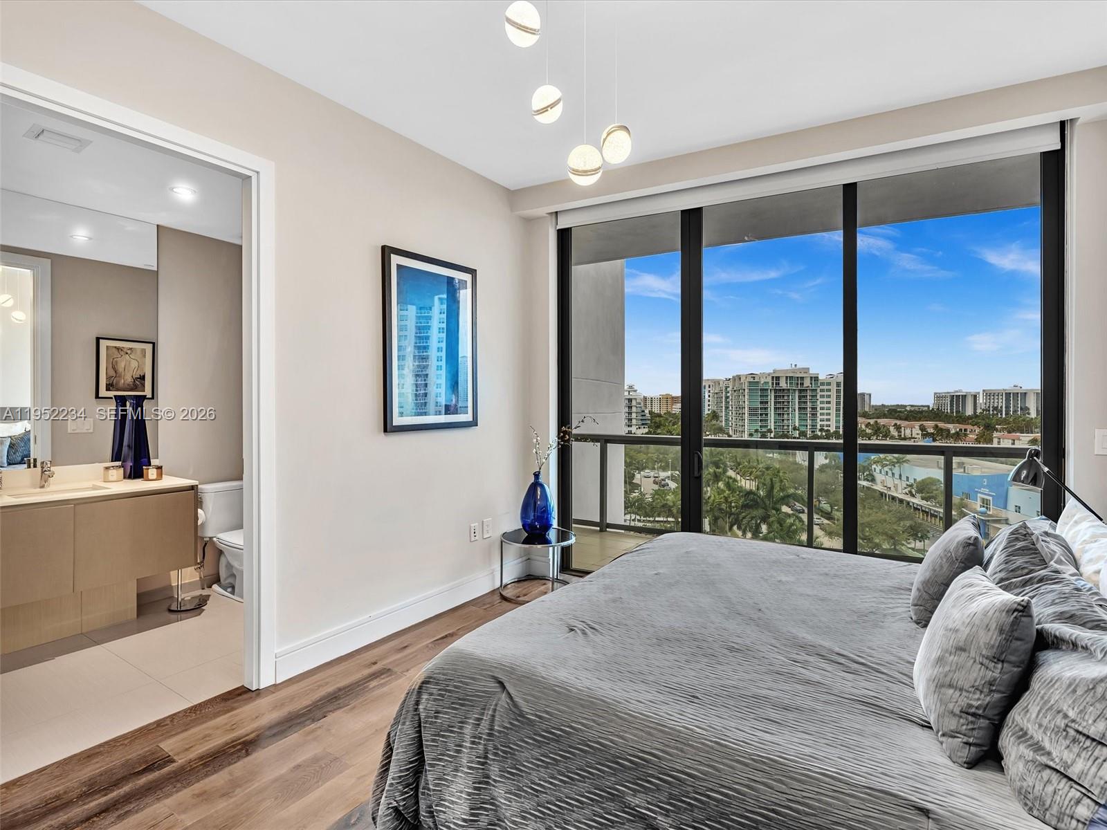 ECHO CONDO - Residential