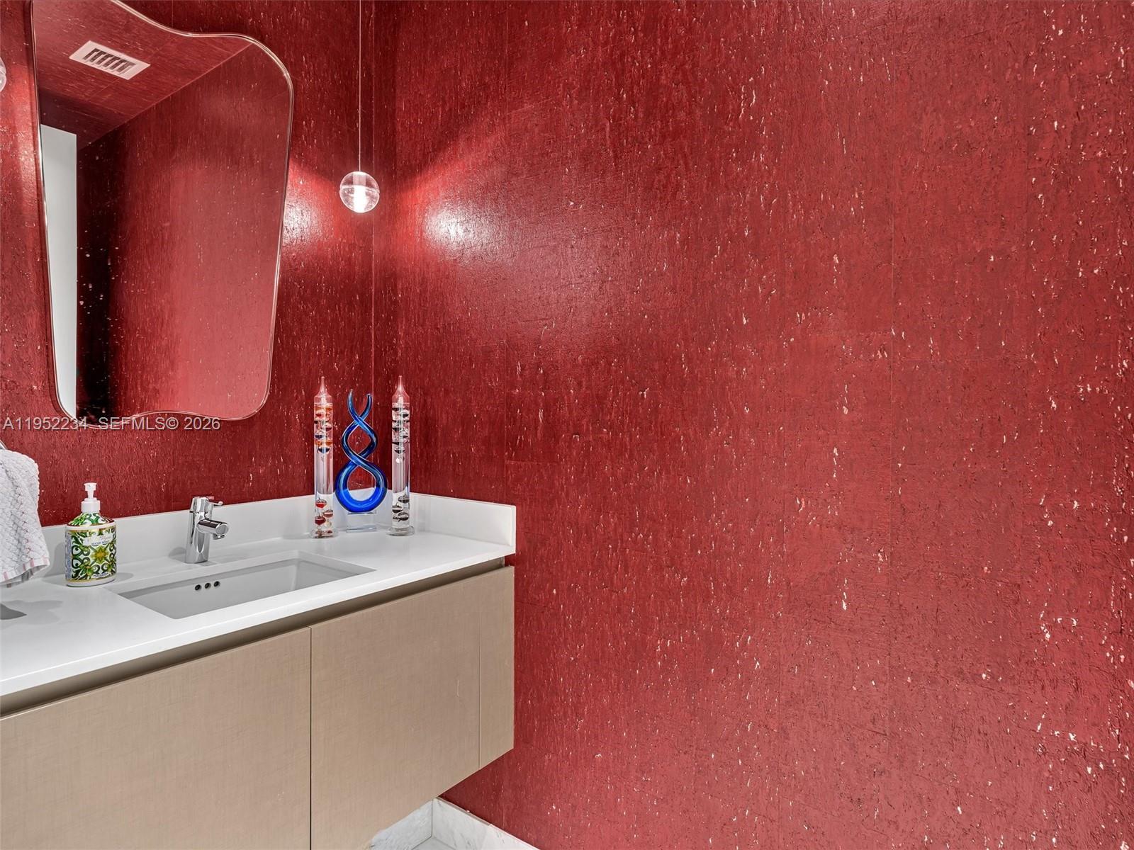 ECHO CONDO - Residential