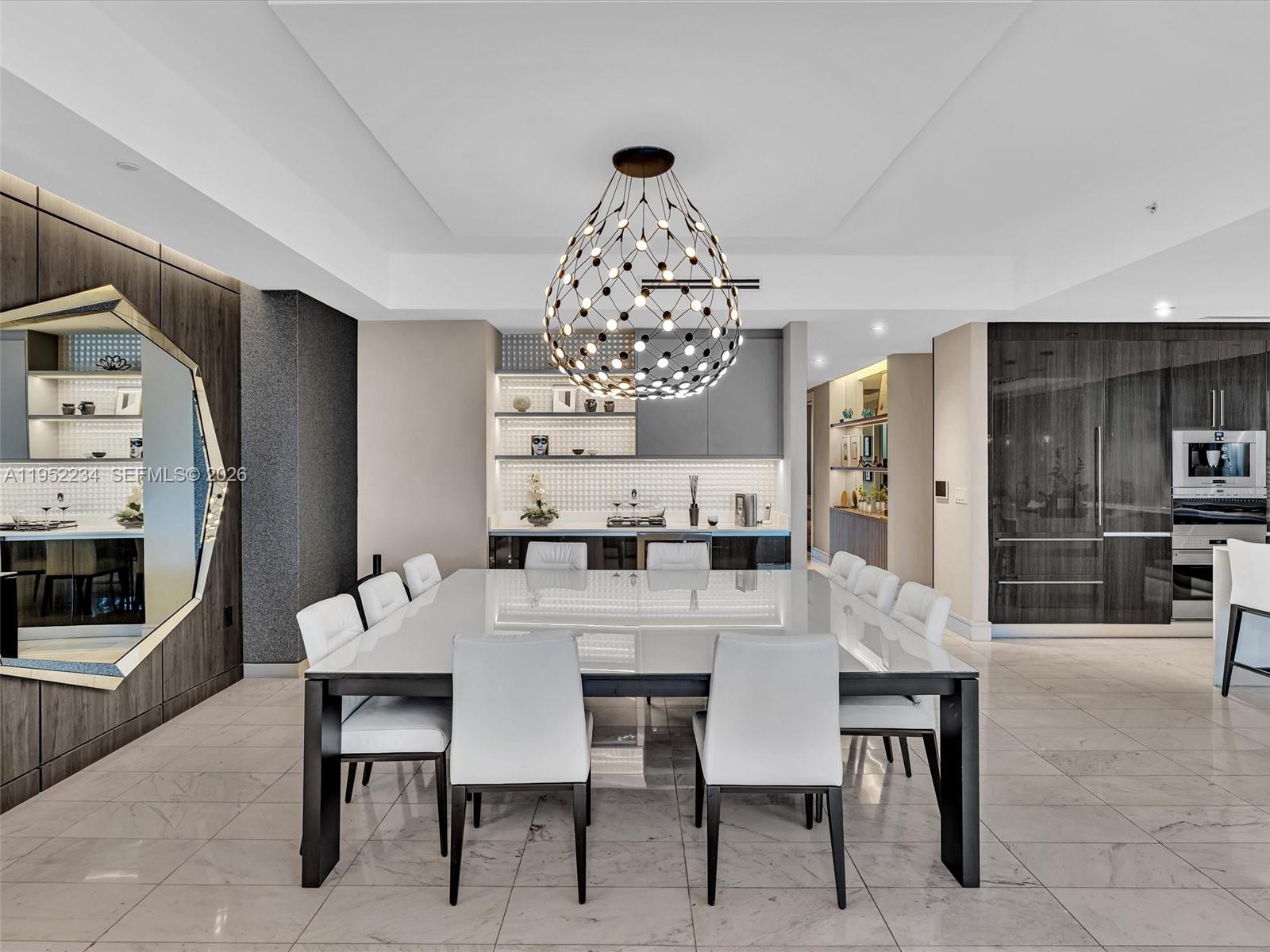 ECHO CONDO - Residential