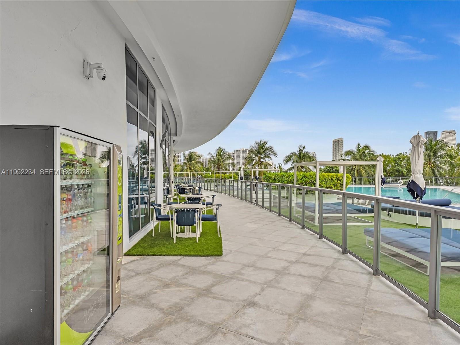 ECHO CONDO - Residential