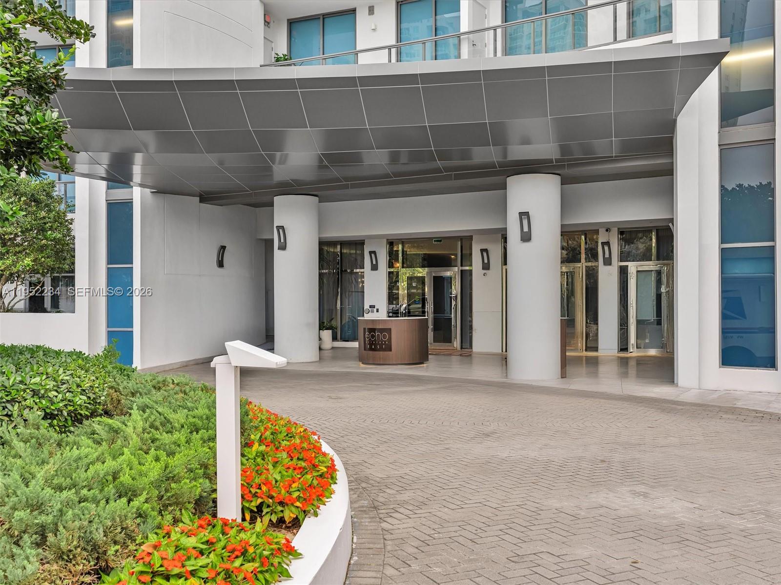 ECHO CONDO - Residential